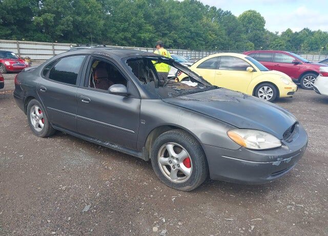 2003 FORD Taurus