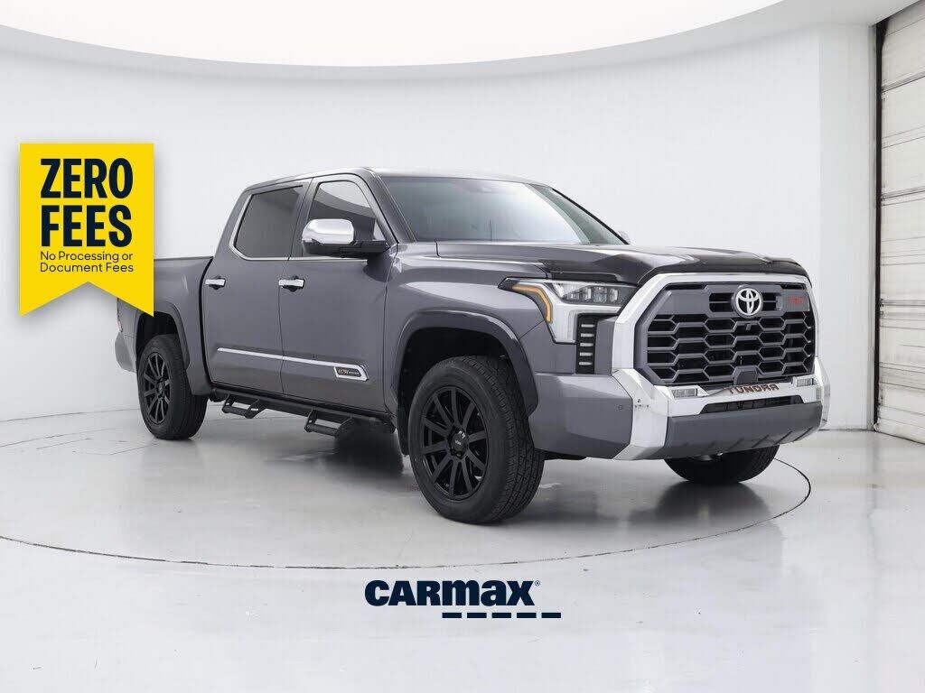 2024 TOYOTA Tundra