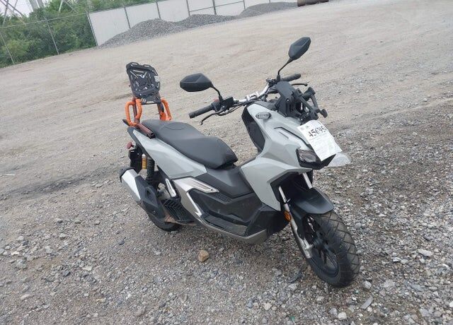 2026 HONDA ADV160