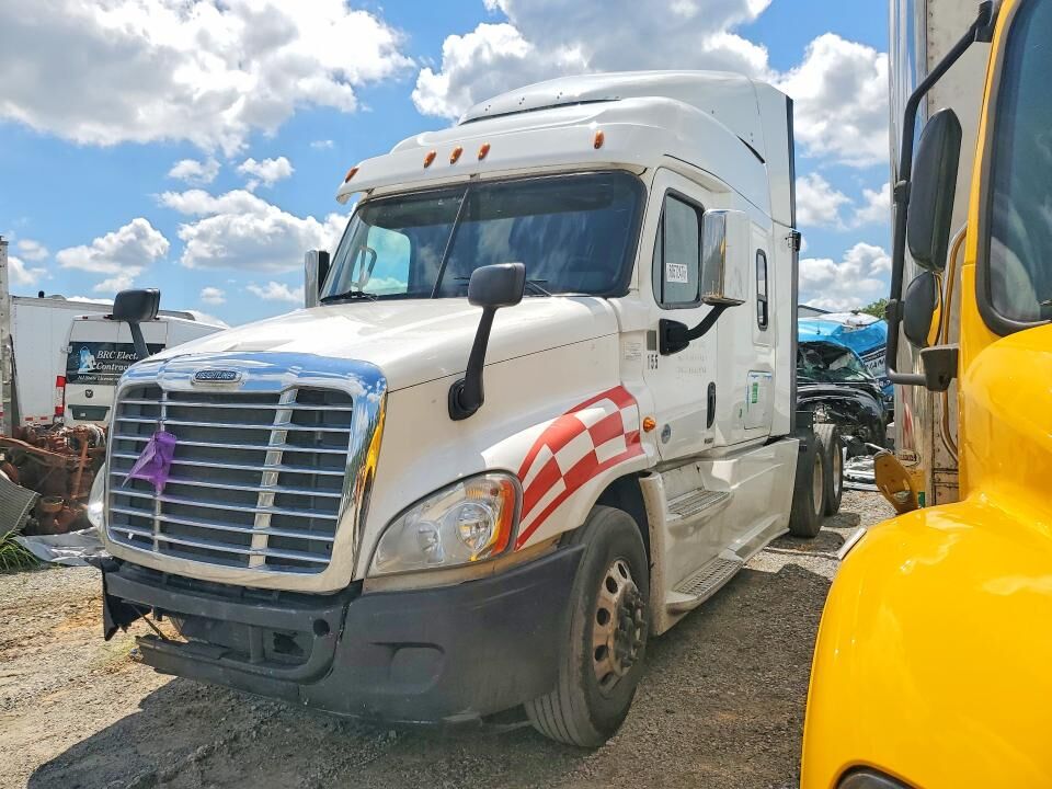 2017 FREIGHTLINER Cascadia