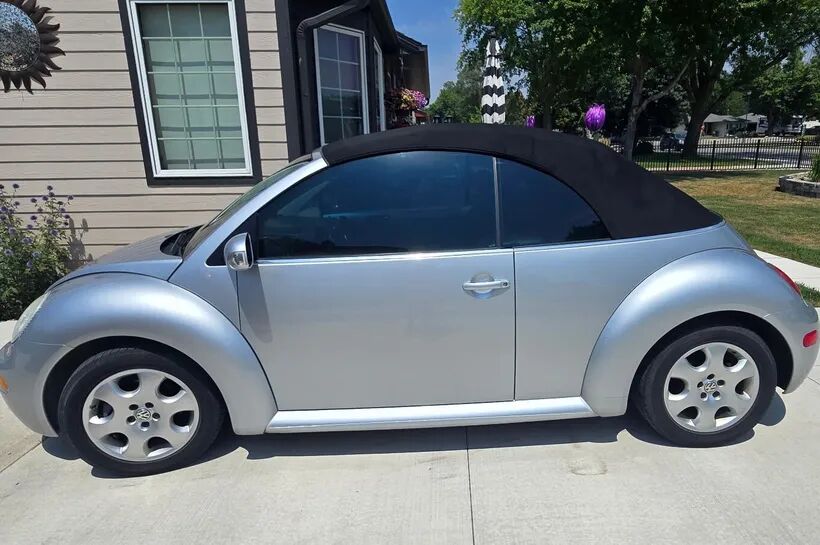 2003 VOLKSWAGEN Beetle