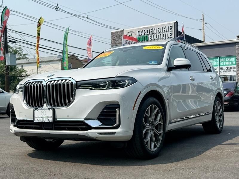 2019 BMW X7