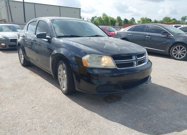 2014 DODGE Avenger
