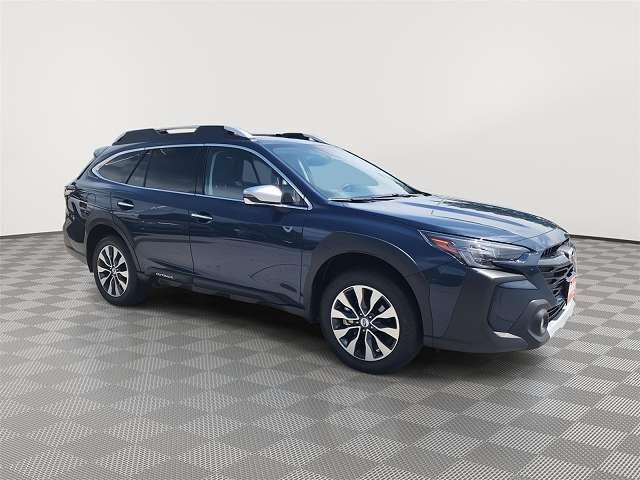 2023 SUBARU Outback
