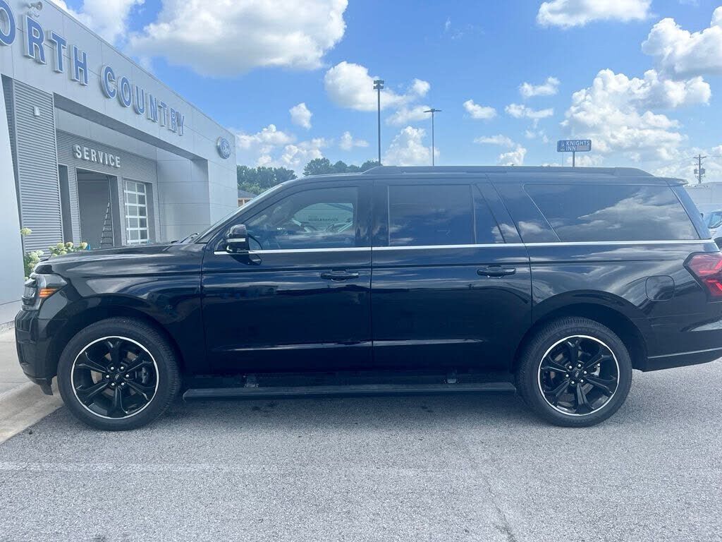 2022 FORD Expedition