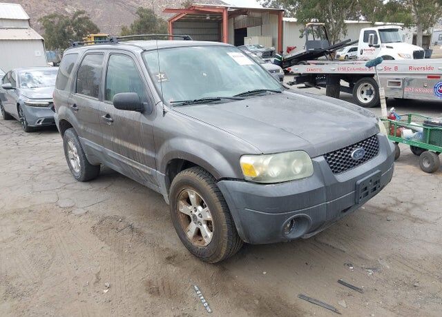 2006 FORD Escape