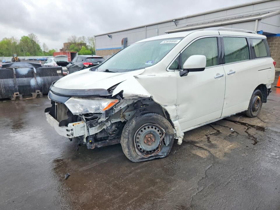 2015 NISSAN Quest
