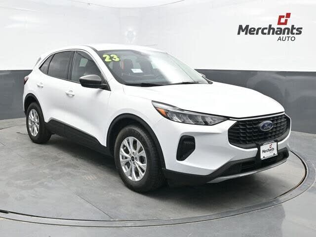 2023 FORD Escape