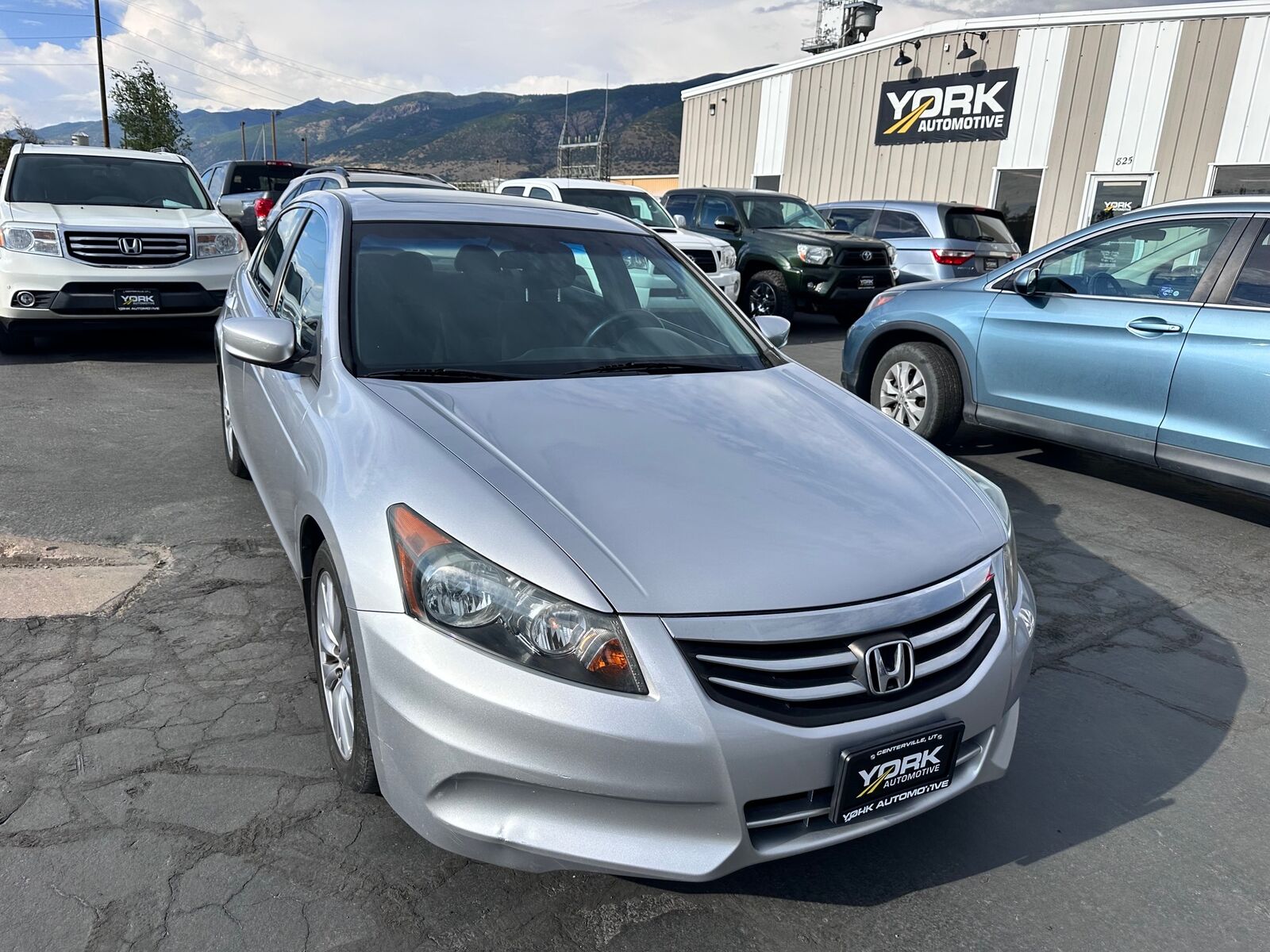 2011 HONDA Accord