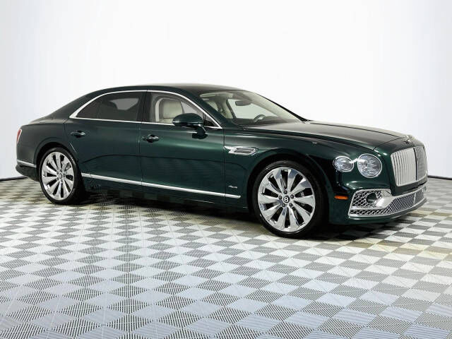 2024 BENTLEY Flying Spur