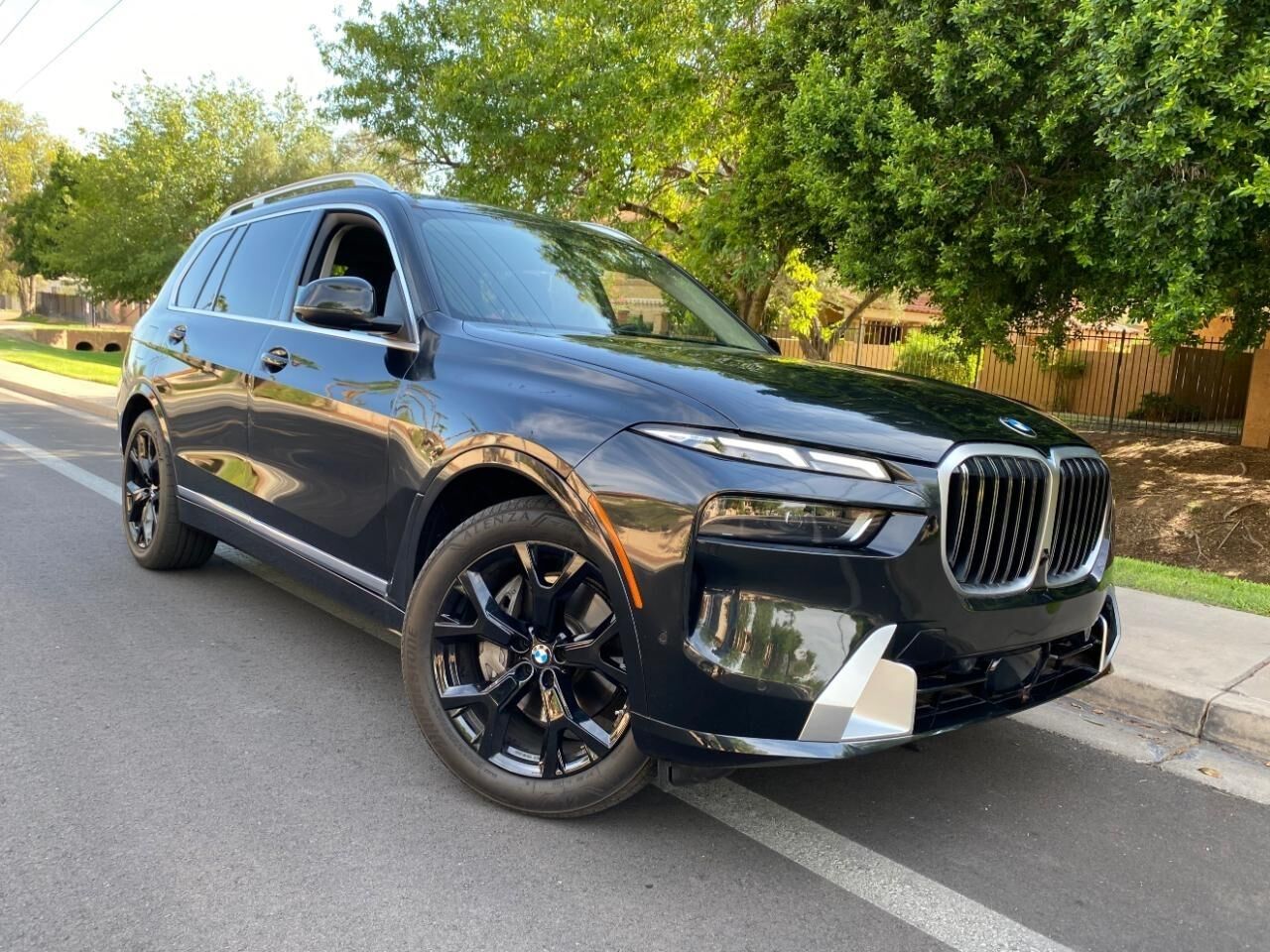 2025 BMW X7