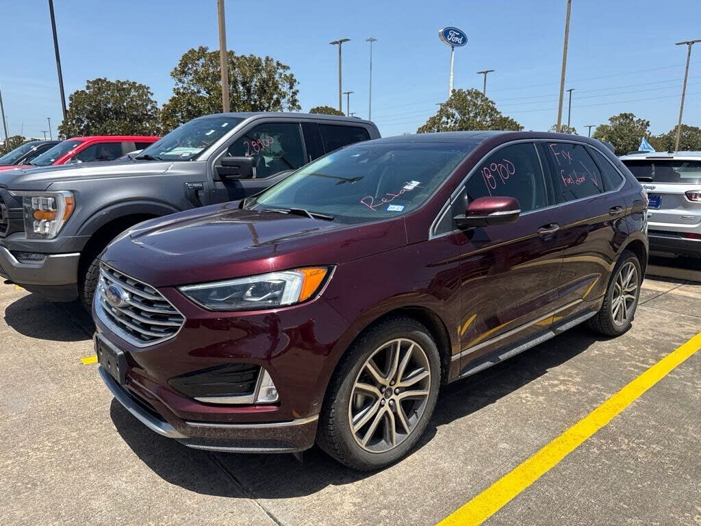 2019 FORD Edge
