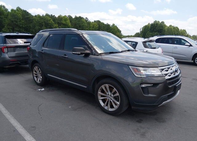 2019 FORD Explorer
