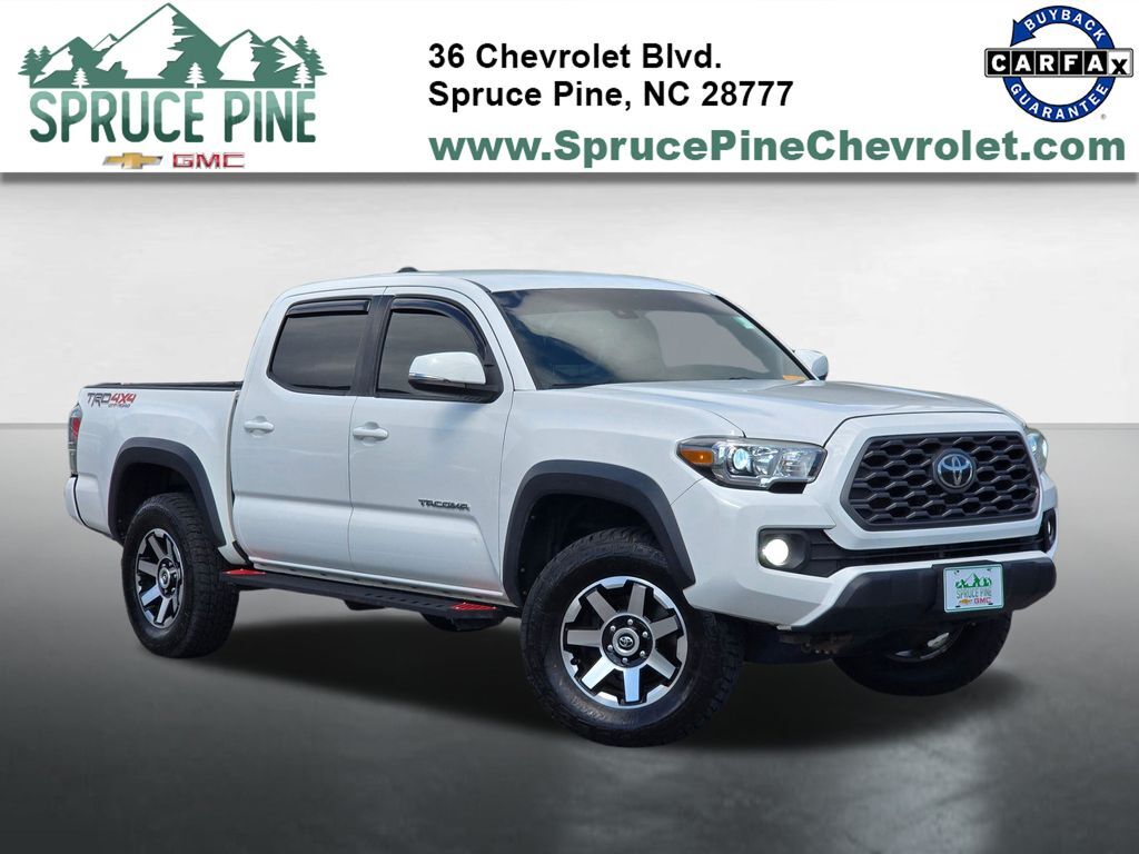 2020 TOYOTA Tacoma