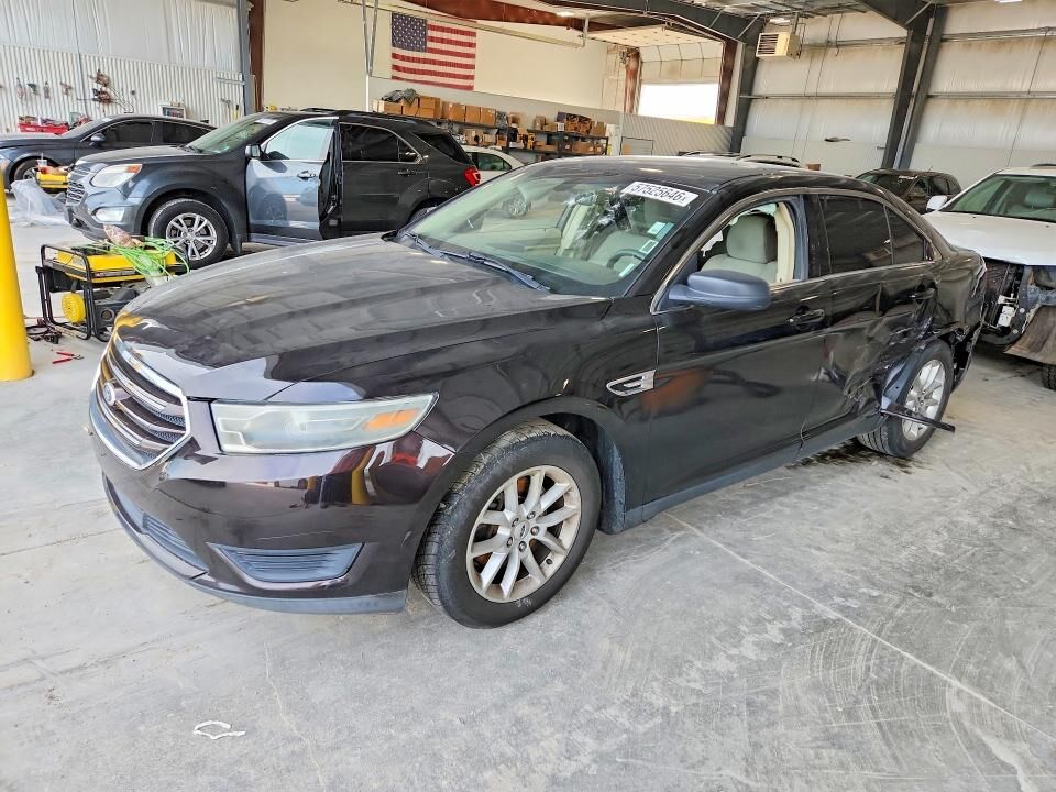2013 FORD Taurus