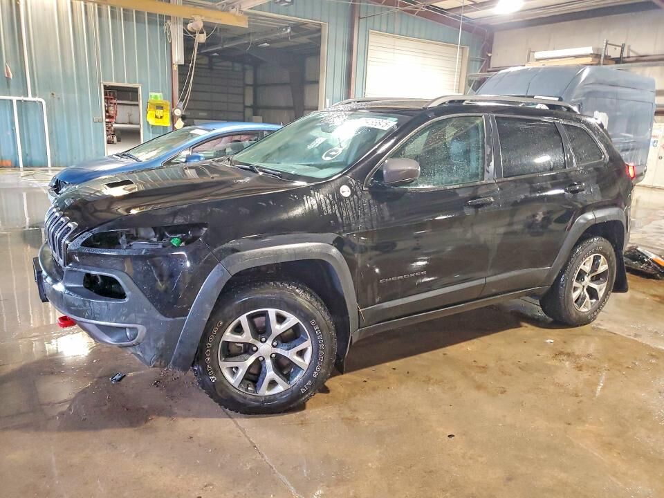 2018 JEEP Cherokee