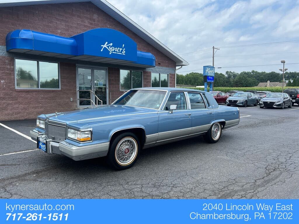 1990 CADILLAC Brougham