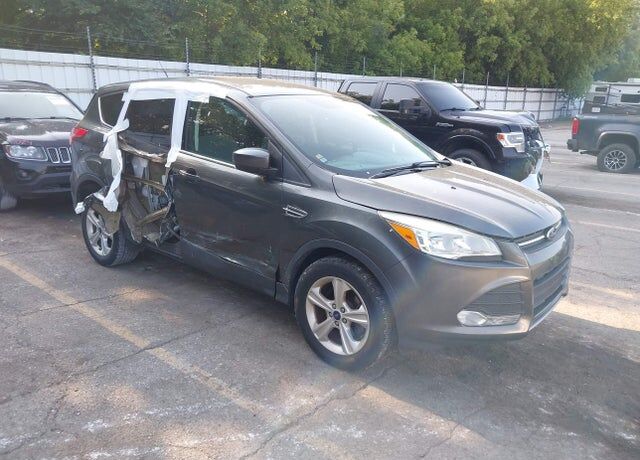 2016 FORD Escape