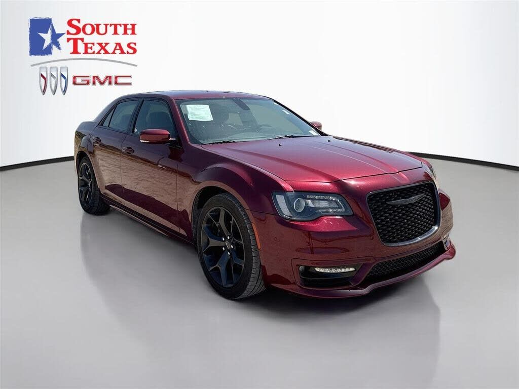 2021 CHRYSLER 300