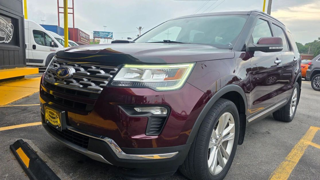 2019 FORD Explorer