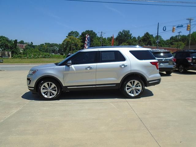 2019 FORD Explorer