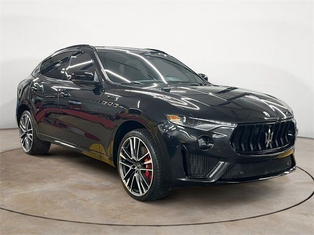 2022 MASERATI Levante