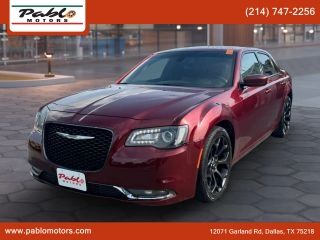 2019 CHRYSLER 300