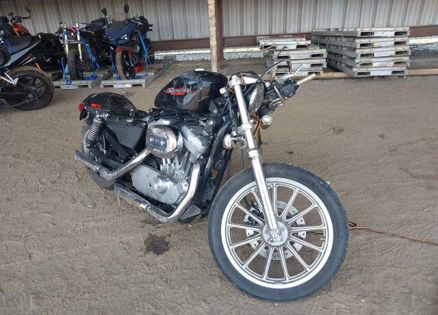 2004 HARLEY DAVIDSON Sportster 883