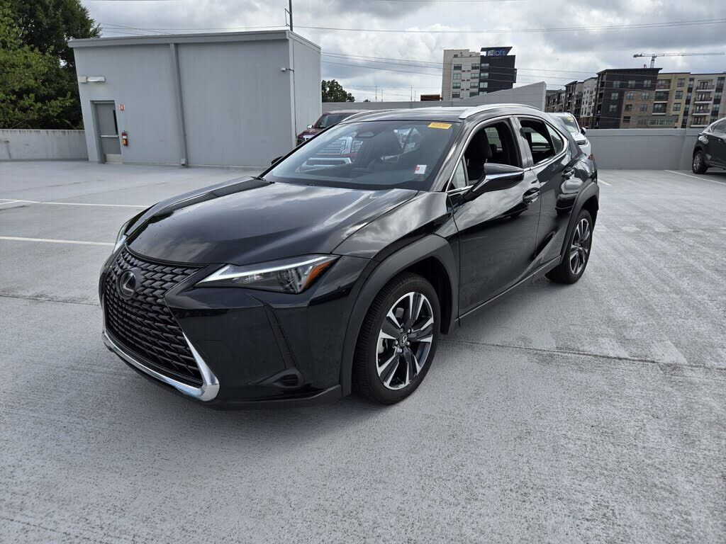2025 LEXUS UX
