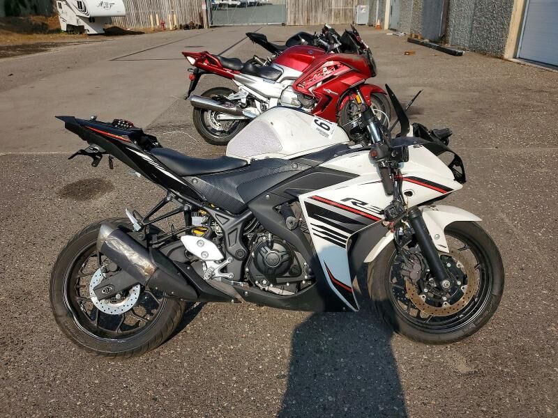 2017 YAMAHA YZF