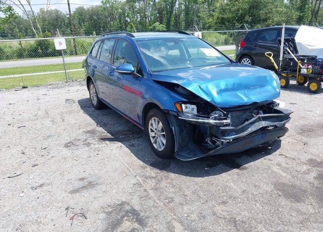 2019 VOLKSWAGEN Golf SportWagen