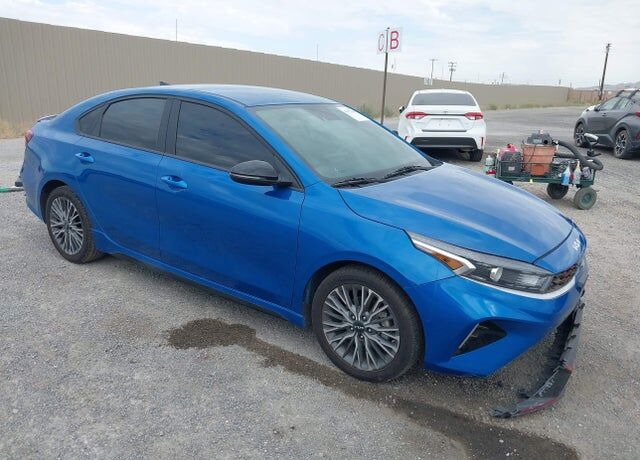 2023 KIA Forte