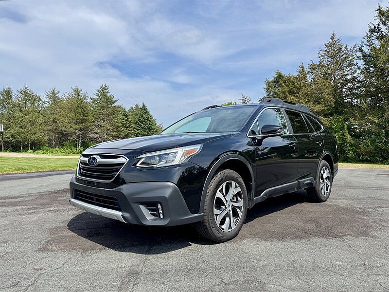 2020 SUBARU Outback