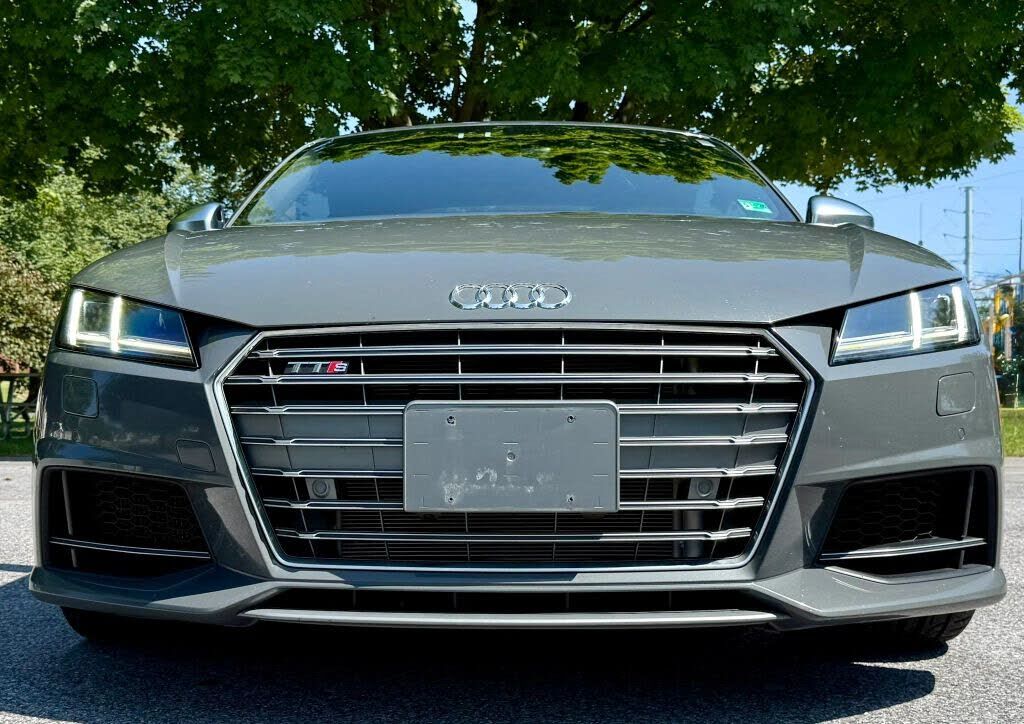 2016 Audi TTS