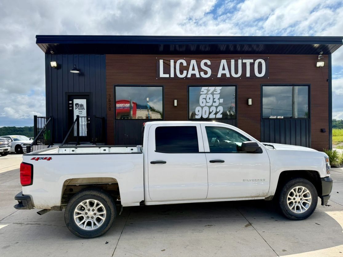 2018 CHEVROLET Silverado
