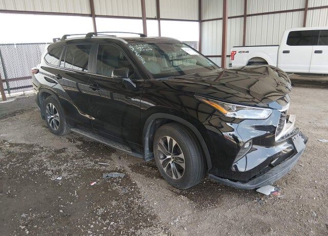 2025 TOYOTA Highlander