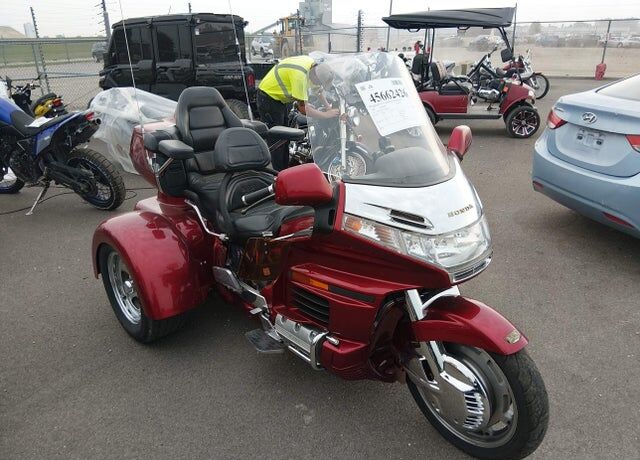 1998 HONDA GL1500A