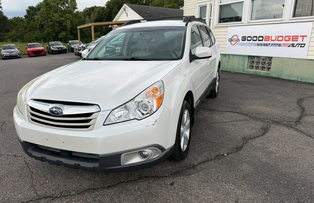 2011 SUBARU Outback