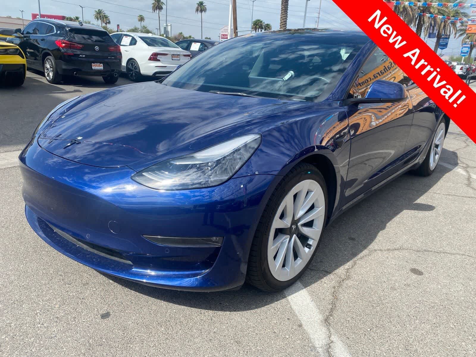 2022 TESLA Model 3