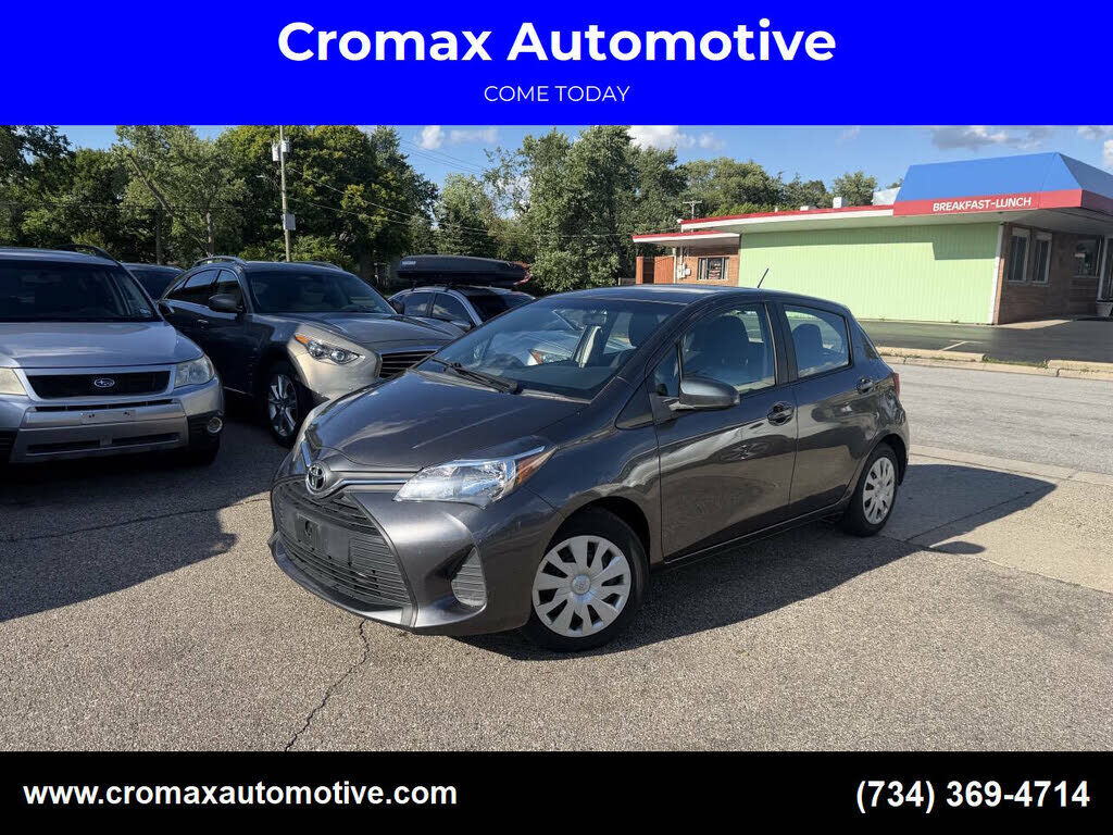 2016 TOYOTA Yaris