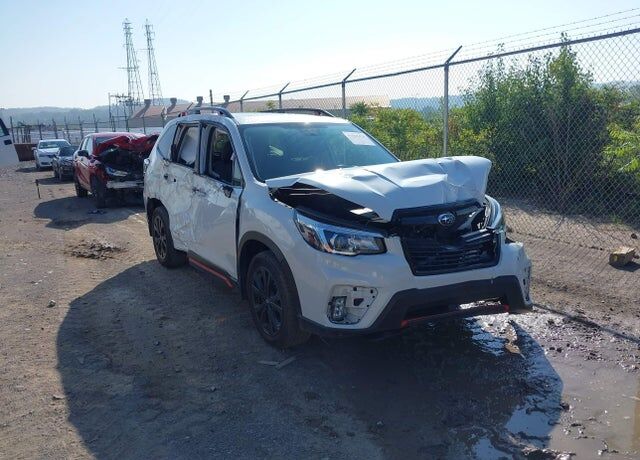 2019 SUBARU Forester