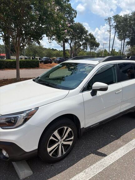 2018 SUBARU Outback