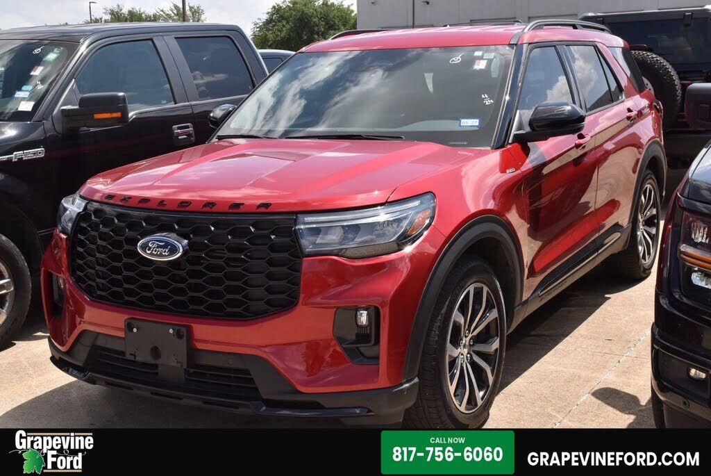 2025 FORD Explorer