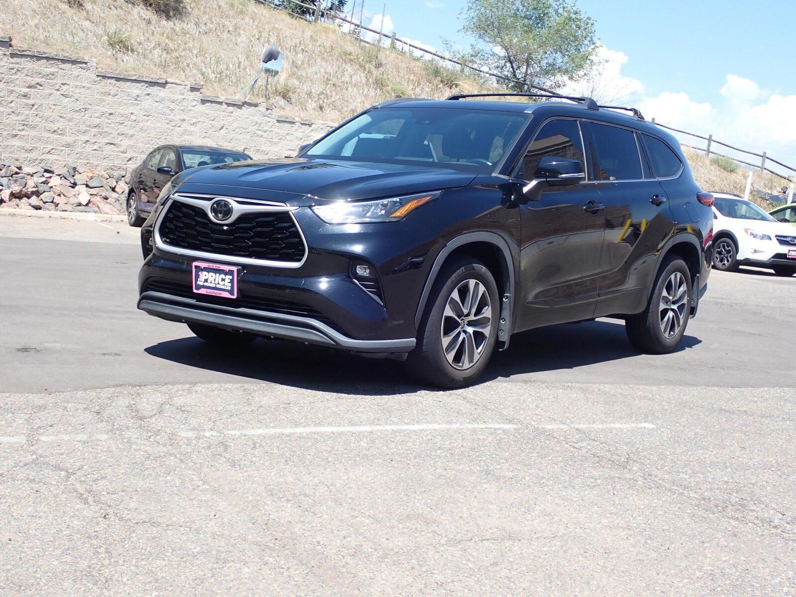 2020 TOYOTA Highlander
