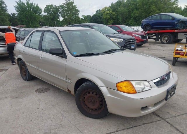 2000 MAZDA Protege