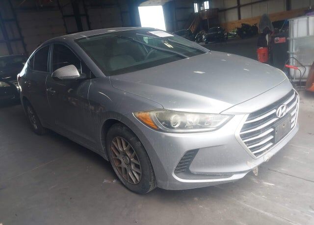 2017 HYUNDAI Elantra