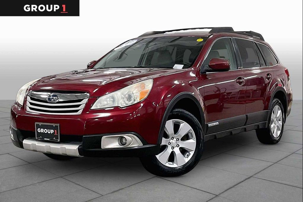 2011 SUBARU Outback