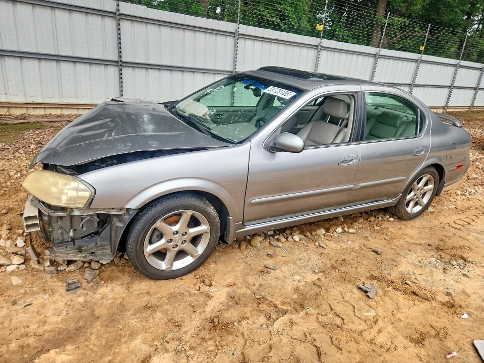 2003 NISSAN Maxima