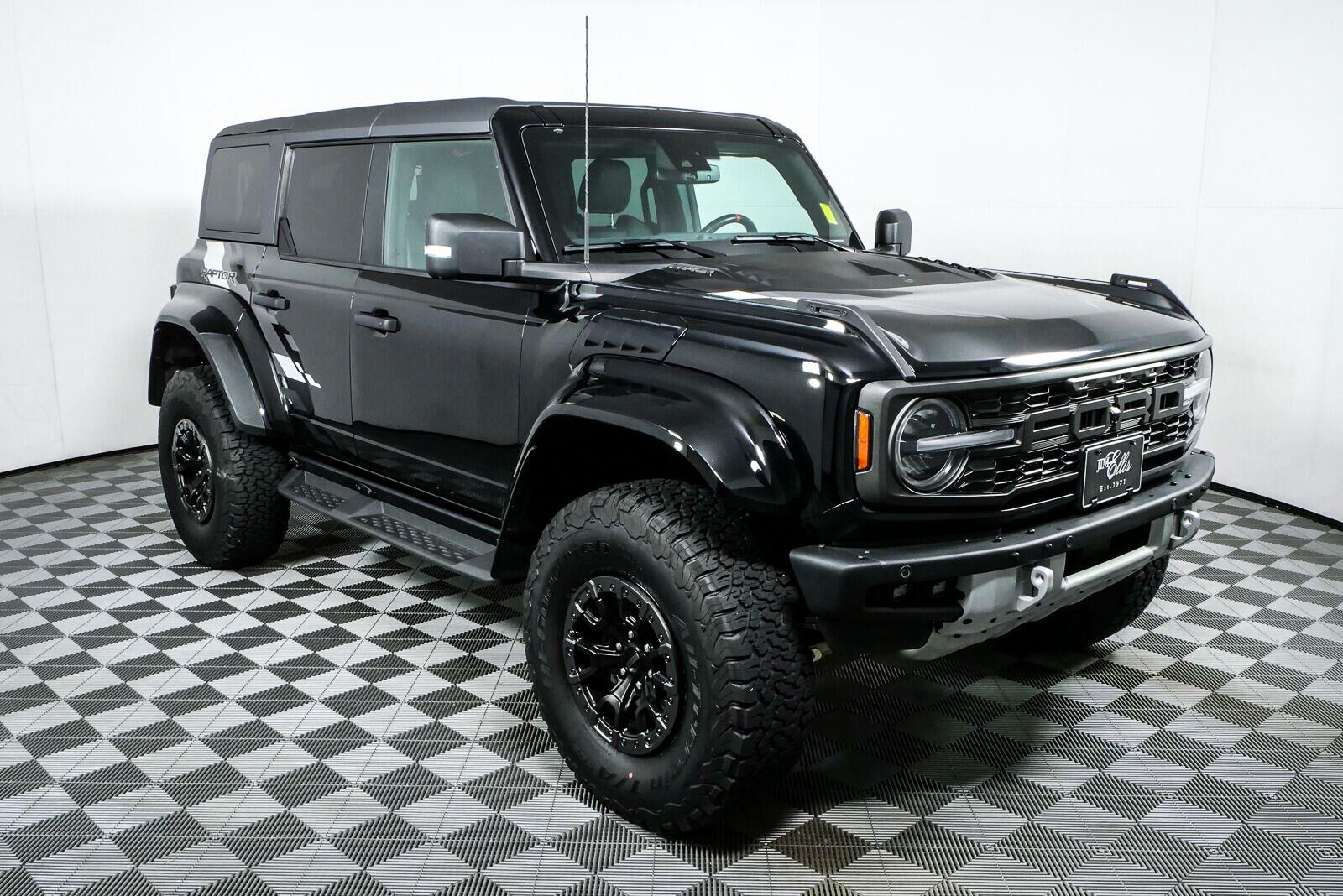 2024 FORD Bronco