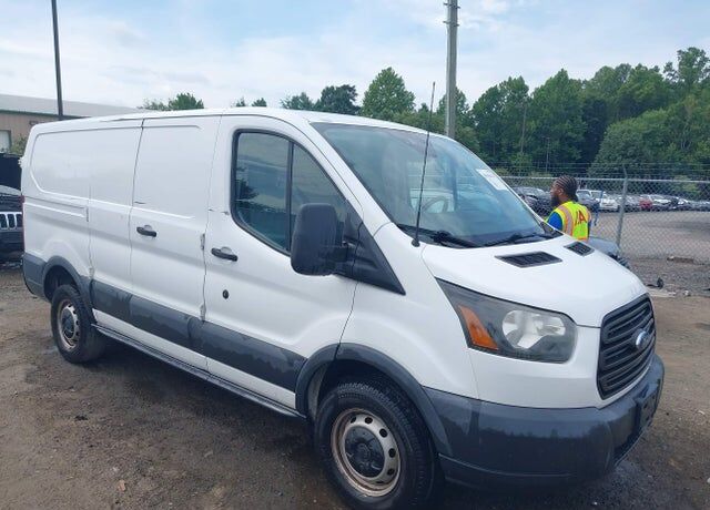 2017 FORD Transit